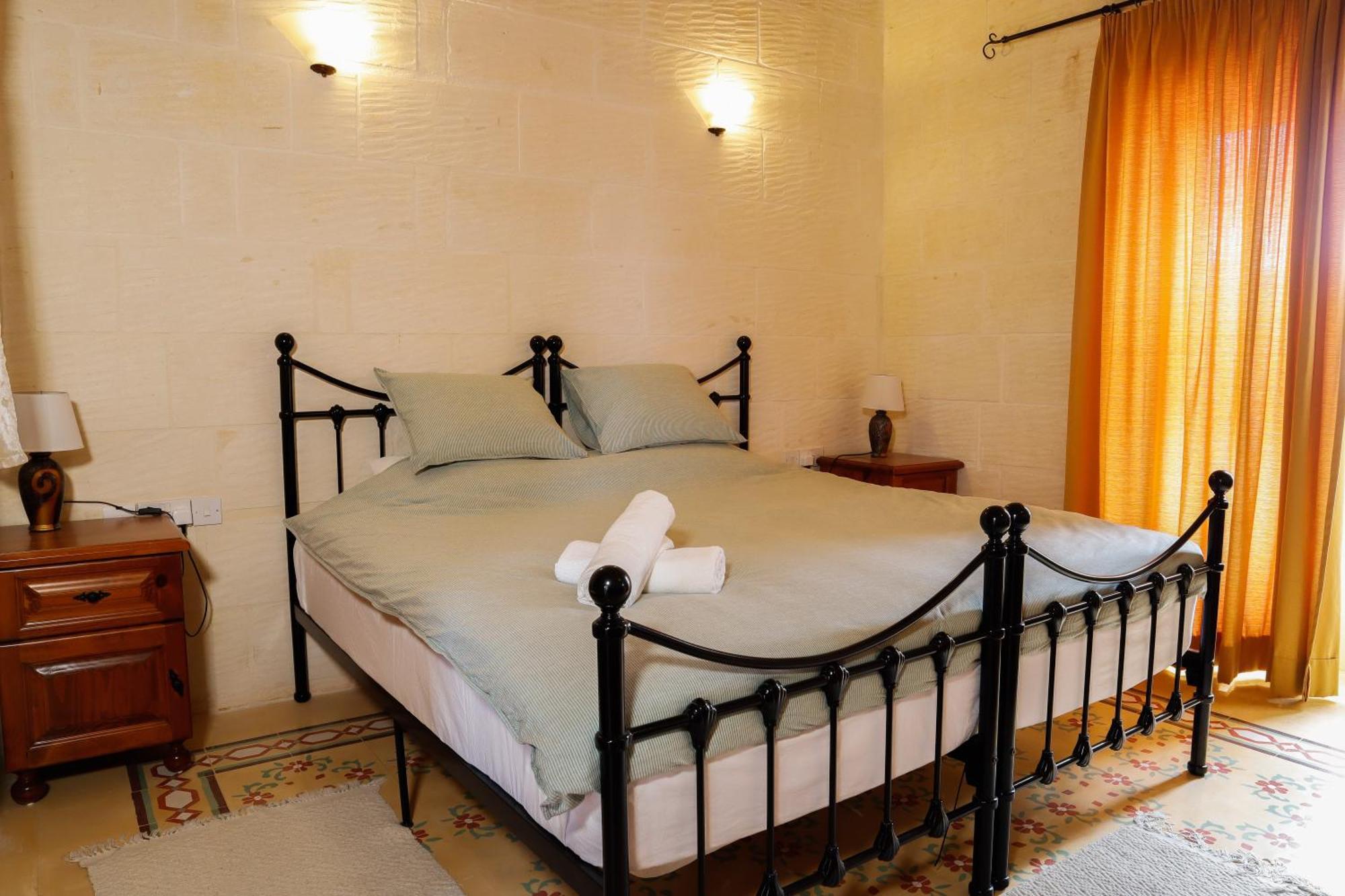 Rosehill B&B Xagħra Екстериор снимка
